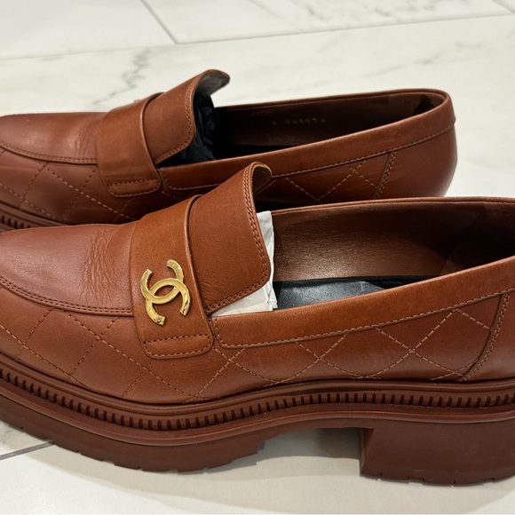 Chanel light brown loafers size 10.5 B - Picture 2 of 10